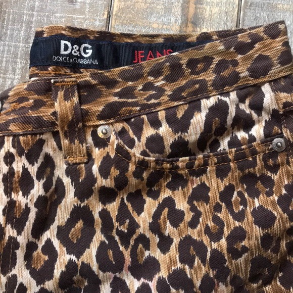 Dolce & Gabbana Pants - Dolce & Gabbana Jeans/Ittierre Leapord Print Pants